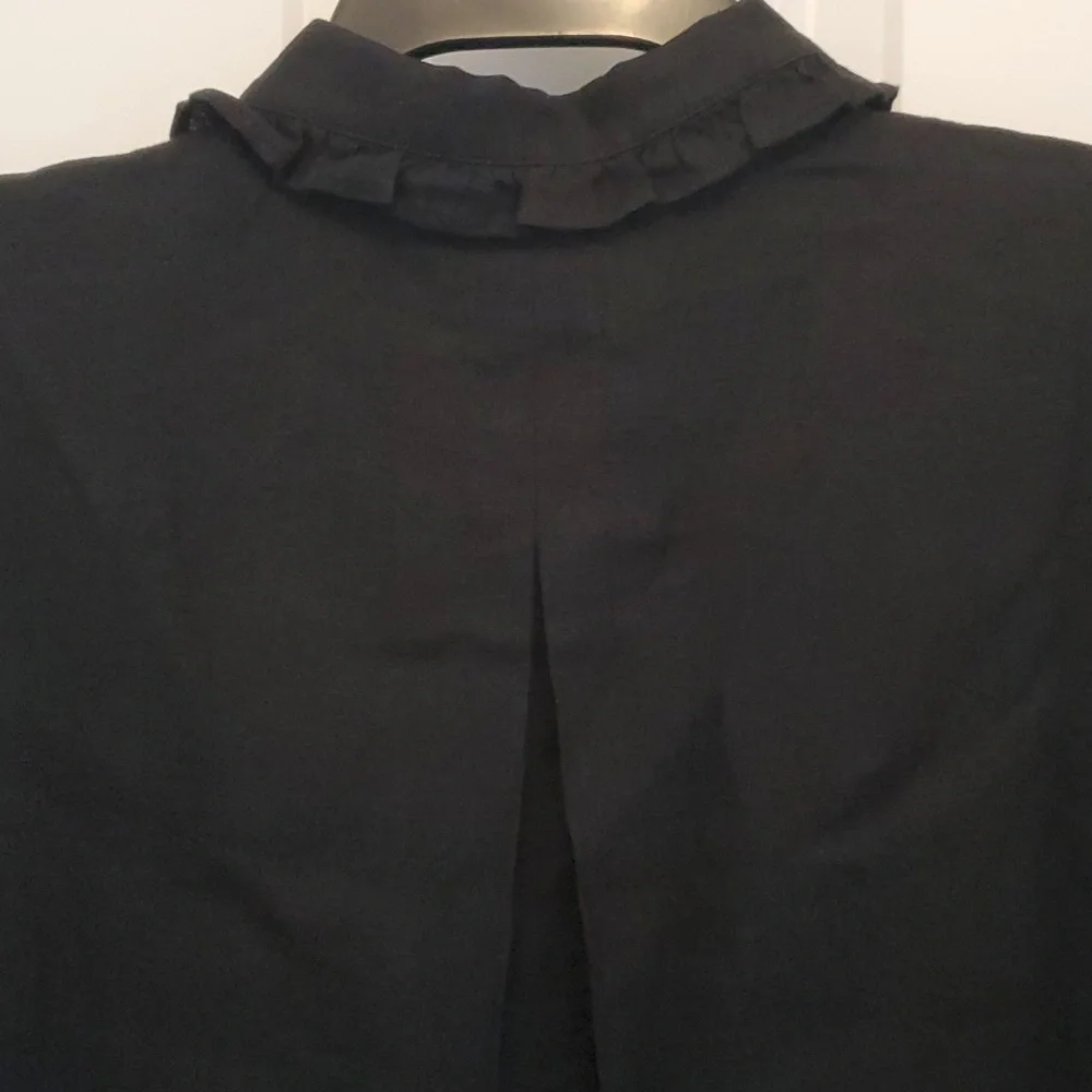J.Crew, Short Sleeve Blouse, Size M, Black - Picture 7 of 13